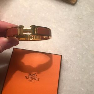 EUC Hermès PM bracelet